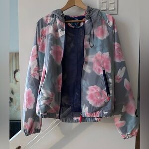 Body Glove Floral Pink and Gray Jacket. Zipper,Hooded,Two Pockets. Size:S
New!